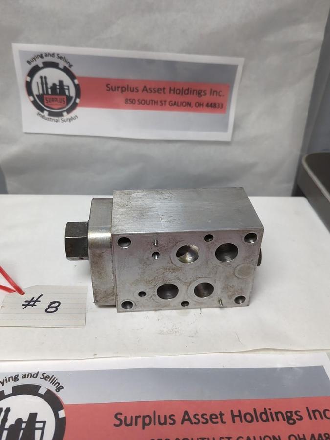 Used SUN HYDRAULICS,OFE7-A2,MANIFOLD 4151-148-000 WITH R-17A USED