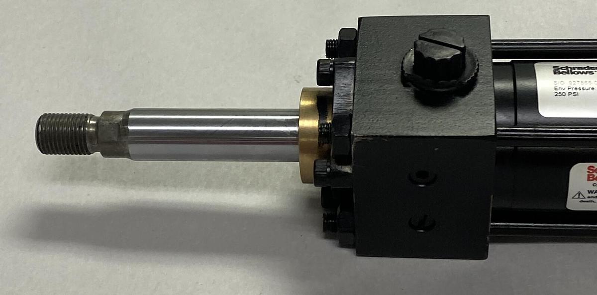 Used SCHRADER BELLOWS,PAA108841,2,000 CYLINDER CYLINDER 250PSI