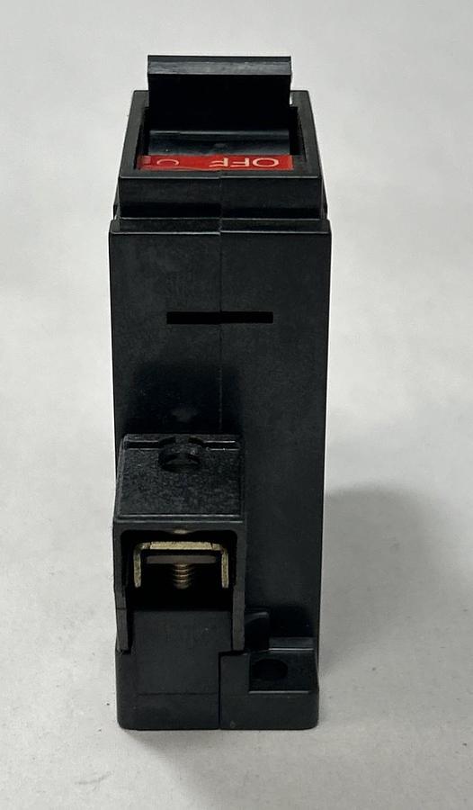 Used MATSUSHITA,BAC111505,CIRCUIT PROTECTOR 5A 220V