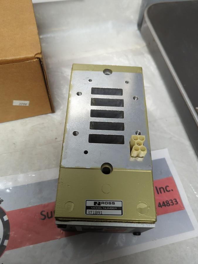 ROSS,371B91,VALVE BASE NOS