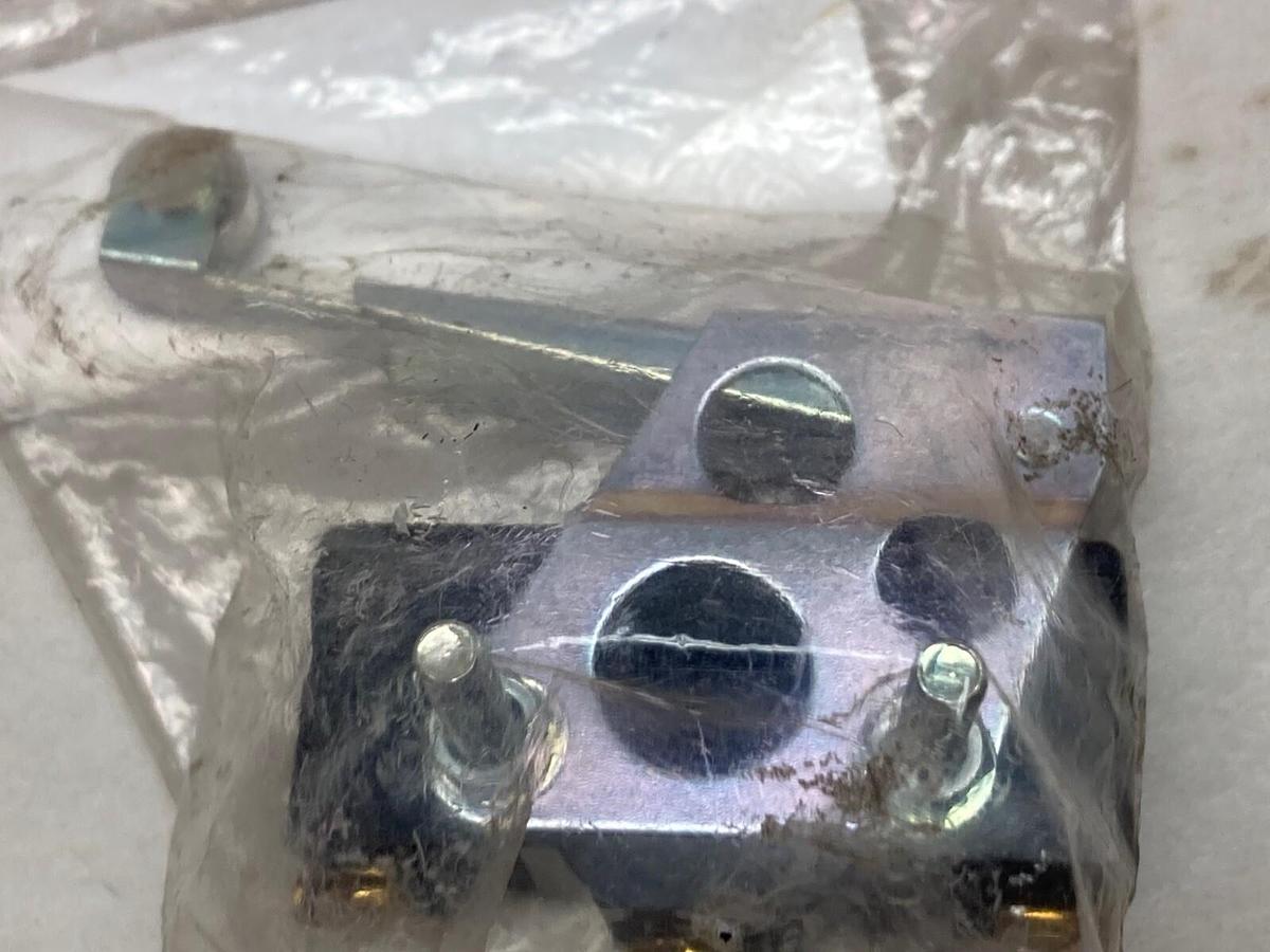 Used Cutler-Hammer,E47BMS43,Precision Limit Switch