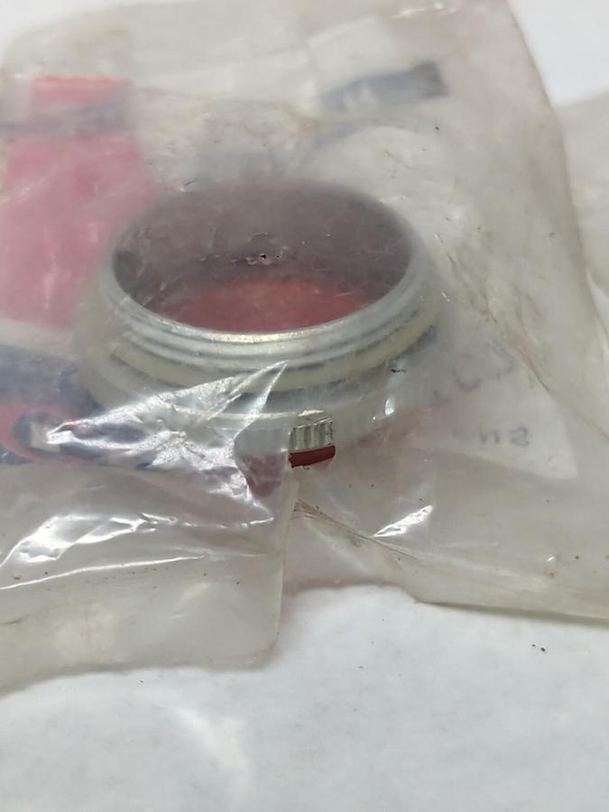 CUTLER-HAMMER,10250TC7,RED GLASS LENS NLOT OF 3 NEW