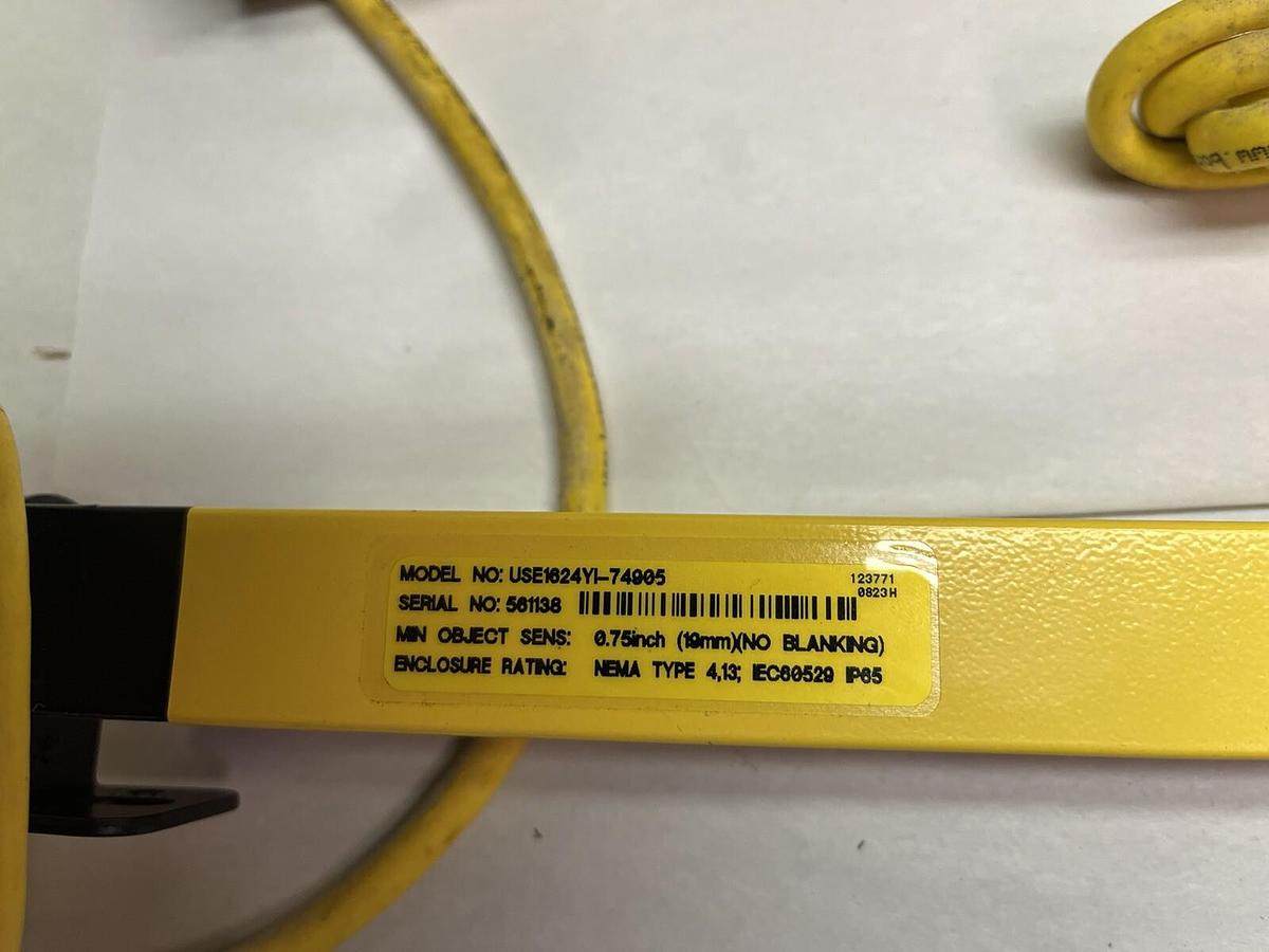 Used BANNER,USE1624YI-74905,MICRO SCREEN LIGHT CURTAIN USR1624YI-74906