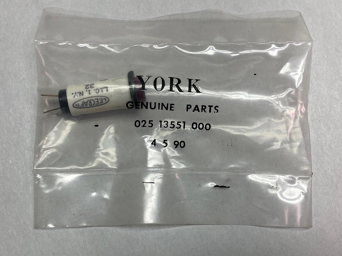 Used York,025-13551-000,Red Indicator Light