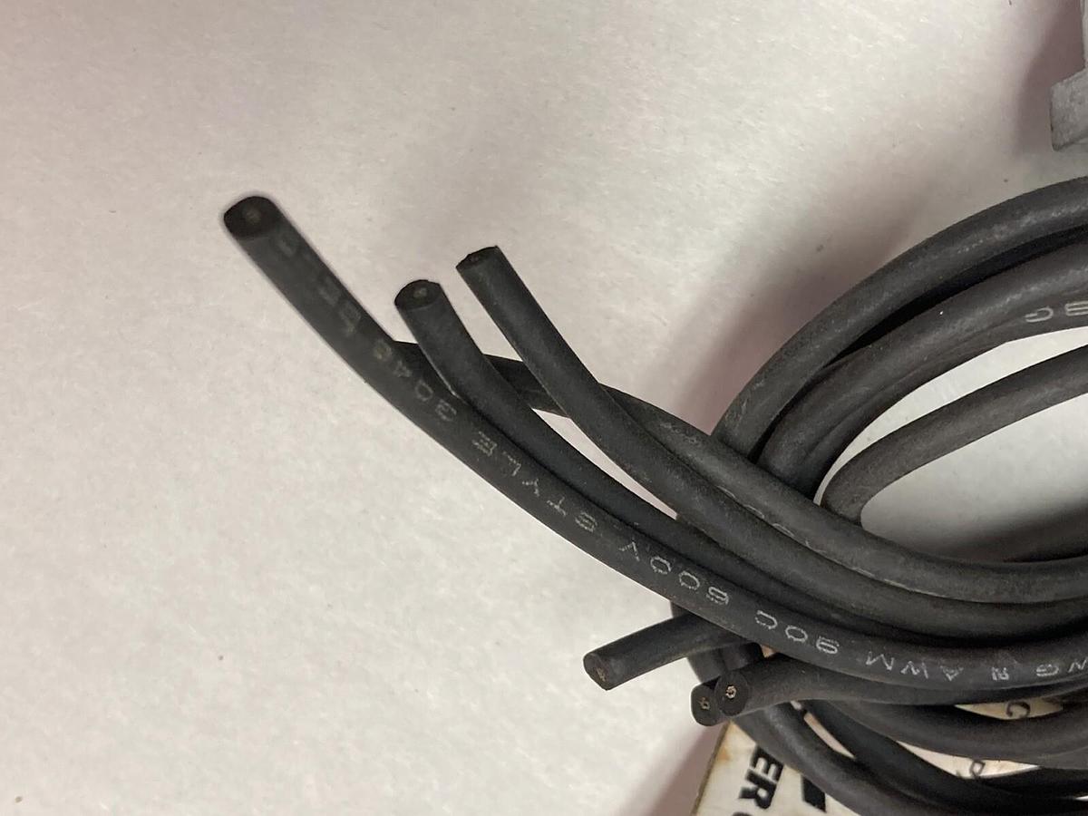 Used Cooper Crouse-Hinds,X887012B,Change Out Receptacle