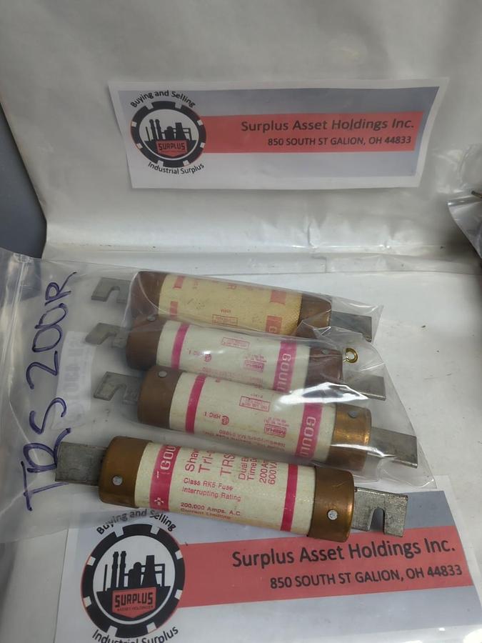 Used GOULD SHAWMUT,TRS200R,TRI-ONIC 200 AMP FUSE LOT OF 4 PRE-OWNED