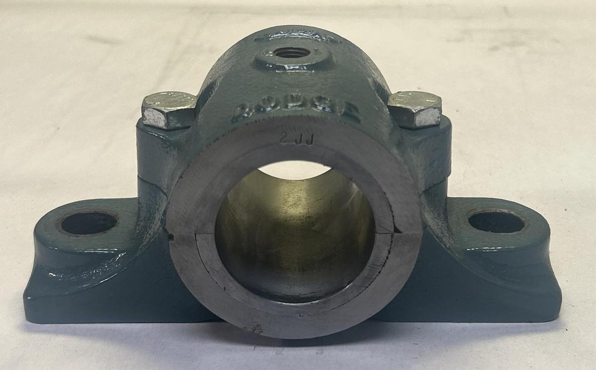 Used DODGE,006173,PILLOW BLOCK SLEEVE BEARING