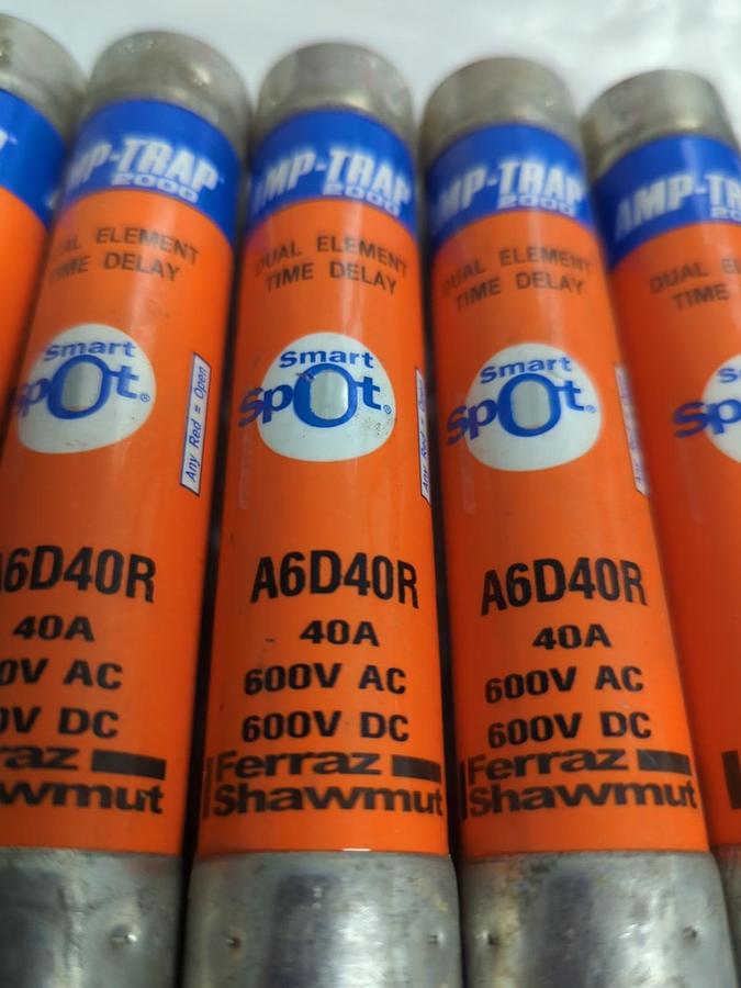 Used GOULD SHAWMUT,A6D40R,SMART SPOT 40 AMP FUSE LOT OF 5 PRE-OWNED