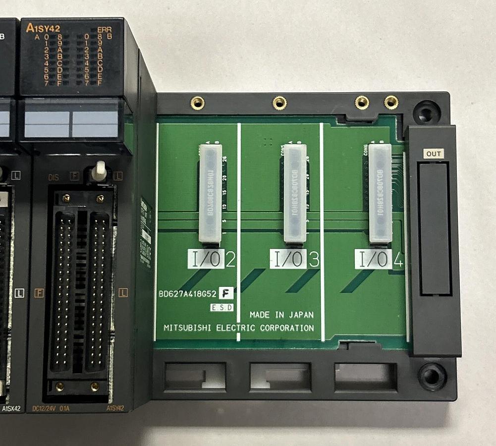 Used MITSUBISHI,A1SJHCPU,CPU UNIT W/ A1SX42 & A1SY42 MODULES
