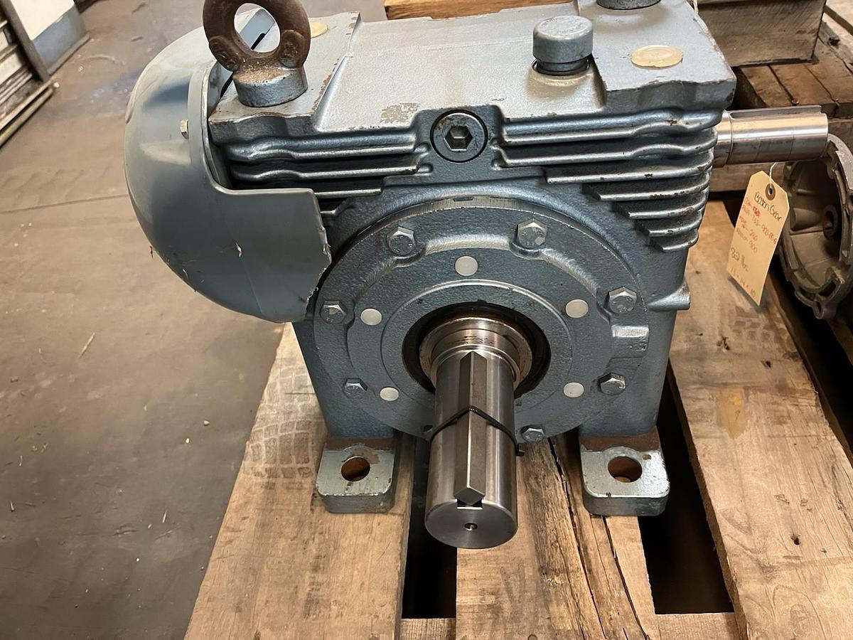 Used RADICON,A100225 WRN-A-----H,GEAR SPEED REDUCER RATIO 25