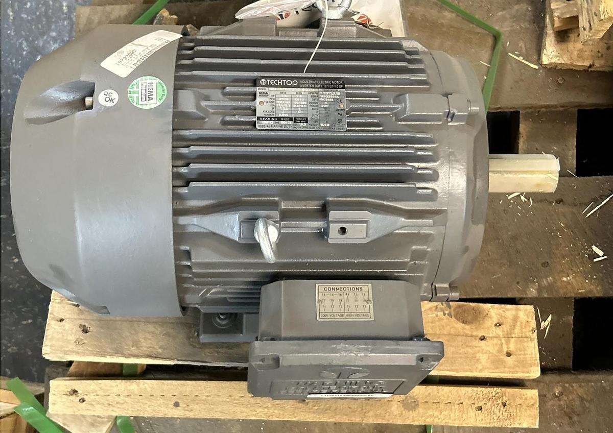 TECHTOP,GR3-CI-TF-213T-2-B-D-7.5,MOTOR 7.5HP 3520RPM 230/460V 213T FRAME