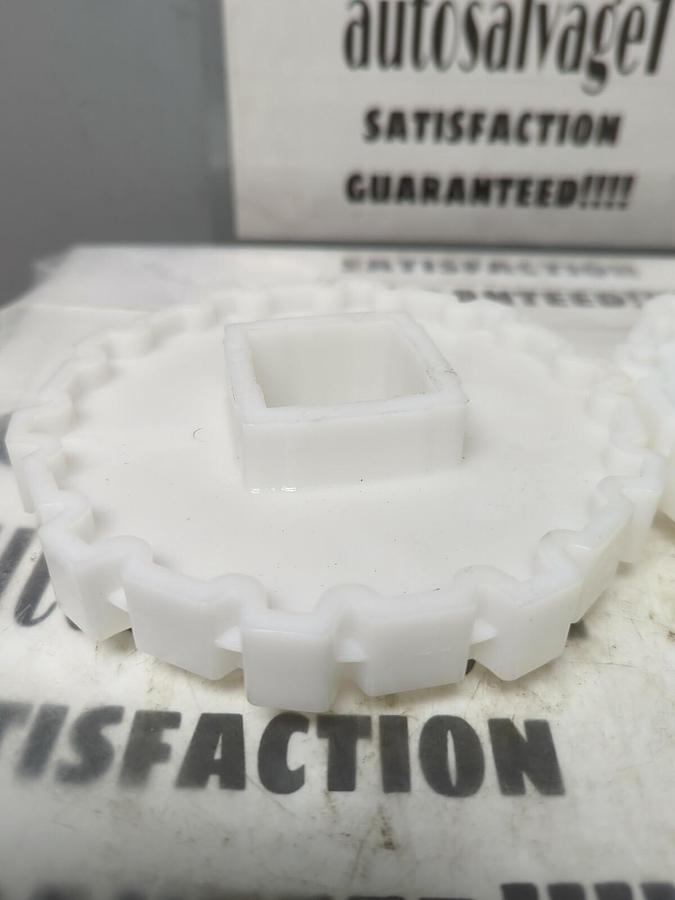 FORGO SIEGLING,LS50-10,10 TOOTH 1-1/2" BORE 6" DIA SPROCKET LOT OF 2 NOS