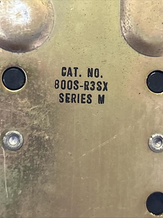 Used ALLEN BRADLEY,800S-R3SX,SELECTOR SWITCH STATION