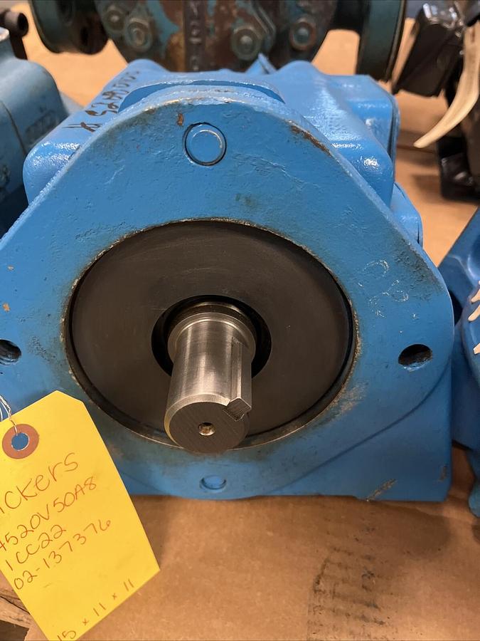 Used VICKERS,4520V50A8-1CC22,HYDRAULIC VANE PUMP