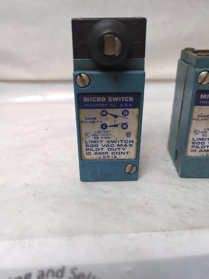 Used HONEYWELL/MICRO SWITCH,LSR1A,LIMIT SWITCH 10 AMP 600 VAC LOT OF 2 PRE-OWNED