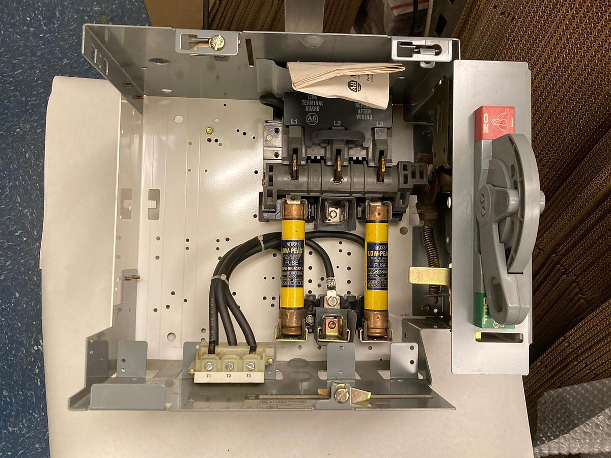 Used Allen-Bradley,2100 2192F,60 Amp 12 INCHFused MCC Disconnect Feeder Bucket