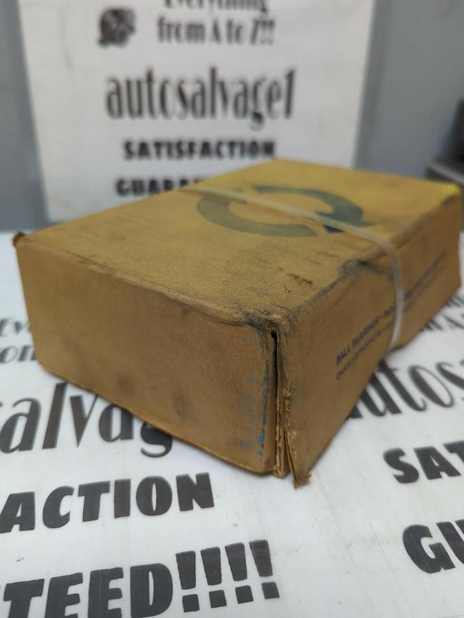 DODGE,P2B-SC-111 123816,PILLOW BLOCK BEARING 11/16 INCH BORE NOS