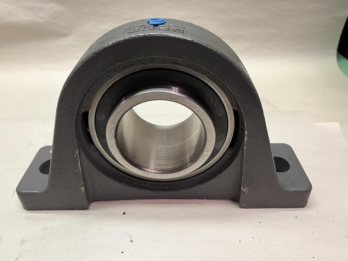 PEER,UCP212-39,PILLOW BLOCK BEARING 2-7/16" BORE