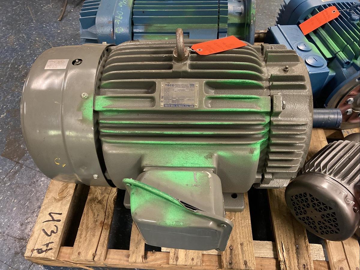 Used Teco,4EHH8P-CF2 22kW,30Hp Induction Motor 326TC 480V 1175RPM