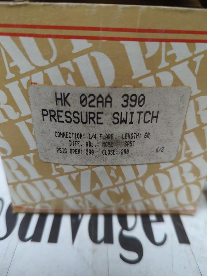 REPLACEMENT COMPONENTS DIVISION,HK 02AA 390,PRESSURE SWITCH NOS