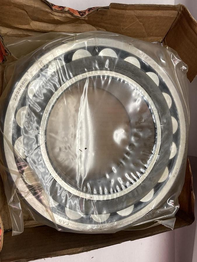 Fag,22228ESK.TVPB,Spherical Bearing