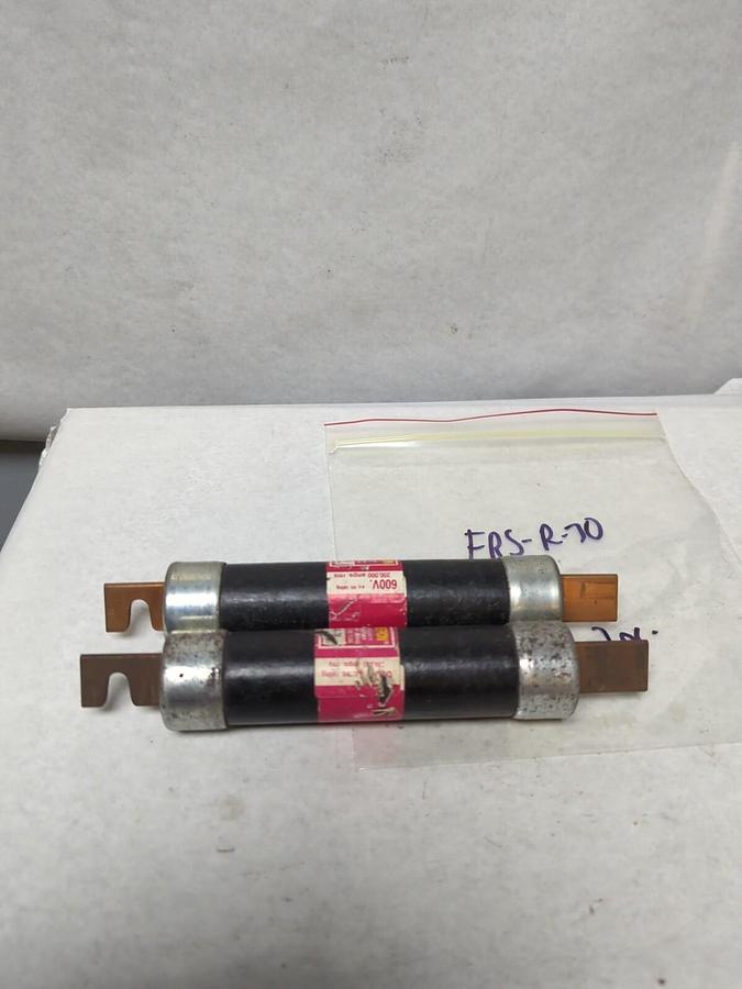 Used COOPER BUSSMANN,FRS-R-70,FUSETRON 70 AMP FUSE LOT OF 2 PRE-OWNED