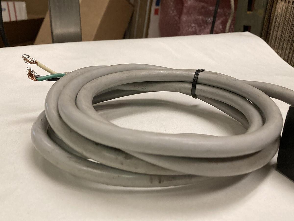 Used UNBRANDED,E-0381,Controlled Automation Vibratory Feeder Coil 120V