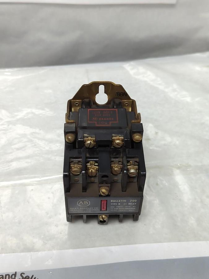 Used ALLEN BRADLEY,700-N400A1,SERIES B CONTROL RELAY PRE-OWNED