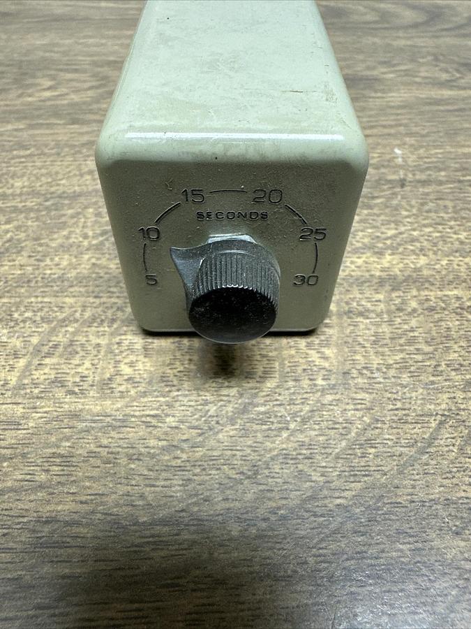 Used Eagle Signal,CG30,Time Delay Relay
