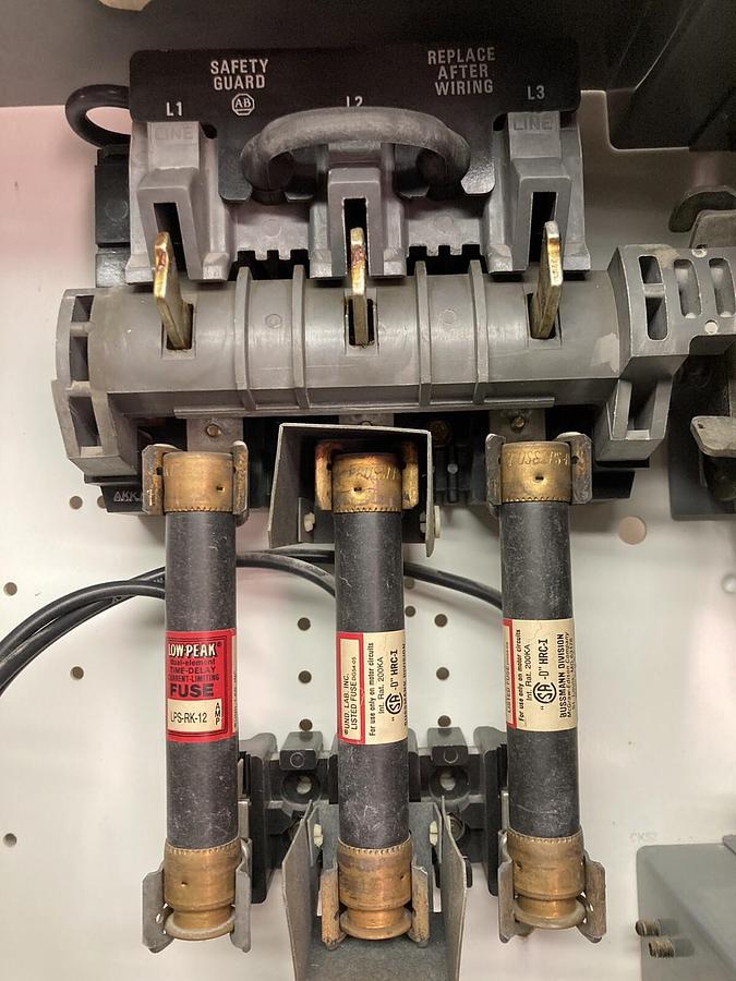 Used Allen Bradley,2100 2192F,30 Amp 12 Inch MCC Disconnect Feeder Bucket