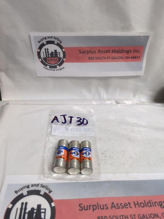 Used FERRAZ SHAWMUT,AJT 30,SMART SPOT 30 AMP FUSE LOT OF 3 PRE-OWNED