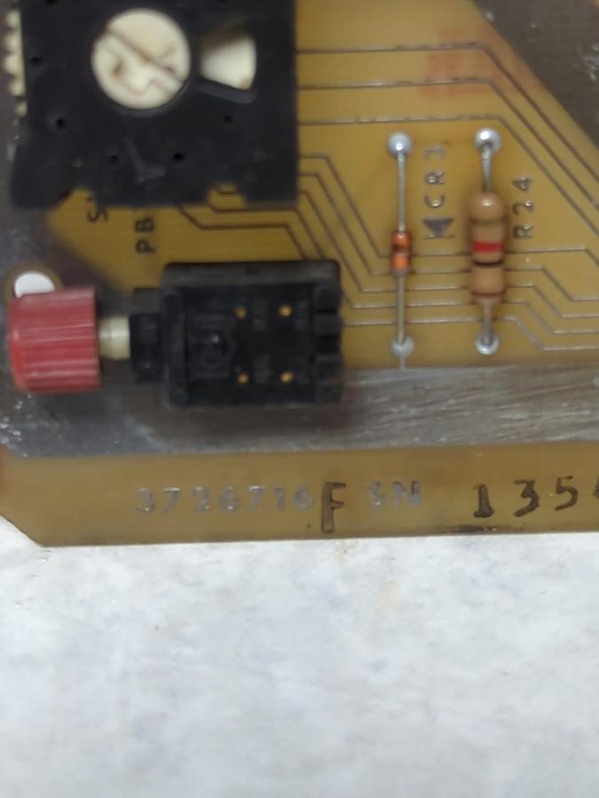 Used BENDIX,3726716F,S5 AC OUTPUT VOLTAGE 115 I/F CIRCUIT BOARD PRE-OWNED