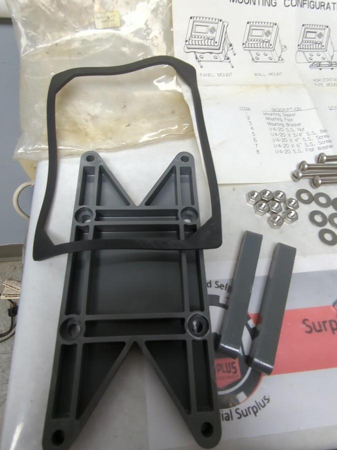 MOUNTING KIT,1000G3228,FOR PANEL,WALL & VERTICAL/HORIZONTAL PIPE MOUNT NOS