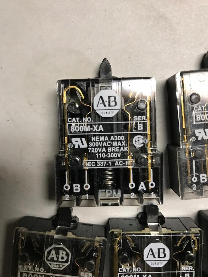 Allen Bradley,800M-XA,Contact Block lot of 7