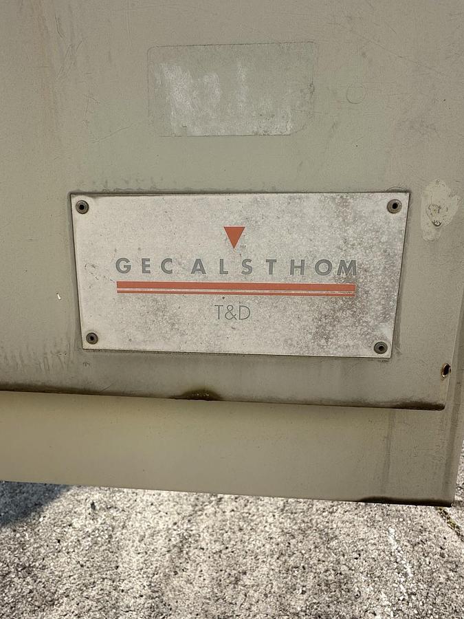 Used GEC Alsthom T&D,S1-145-F1,145KV 1200A 60 Hz High Voltage Circuit Breaker