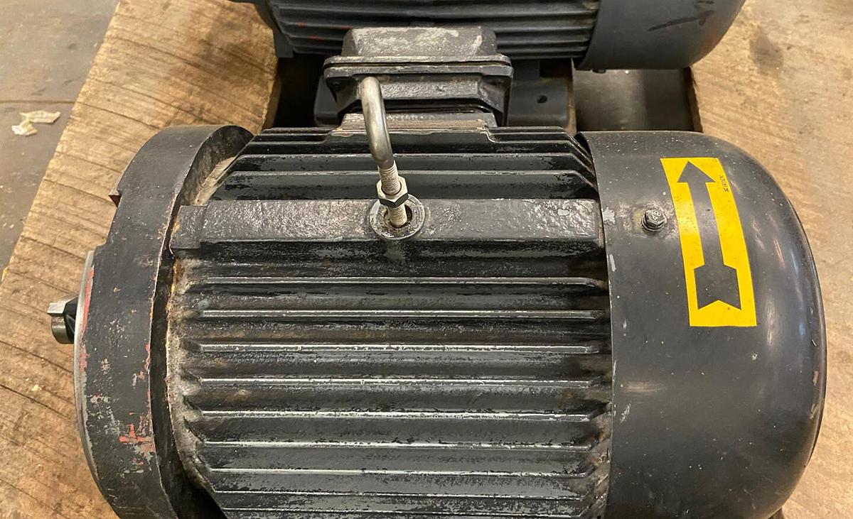 Used Worldwide,WWE5-18-184T,Motor 5HP 230/460V 1750RPM Frame 184T