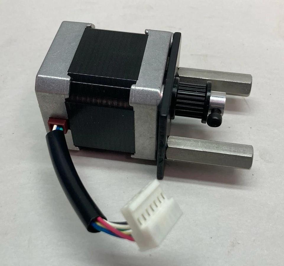 Vexta,PX245-01AA-C1,2-Phase Servo Stepper Motor 1.2A DC 4V