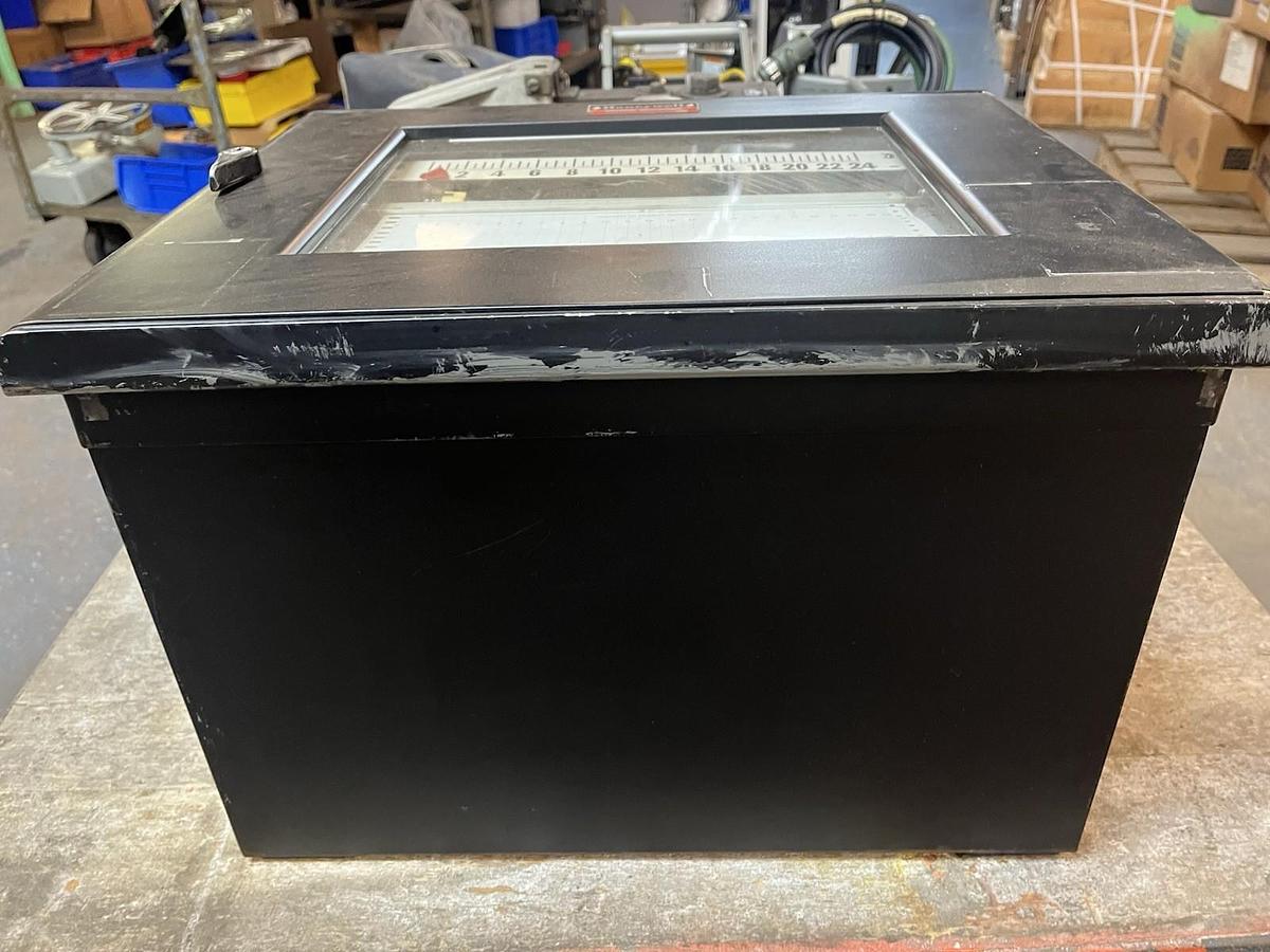 Used HONEYWELL BROWN,153X64-P12-II-III-141,CHART RECORDER