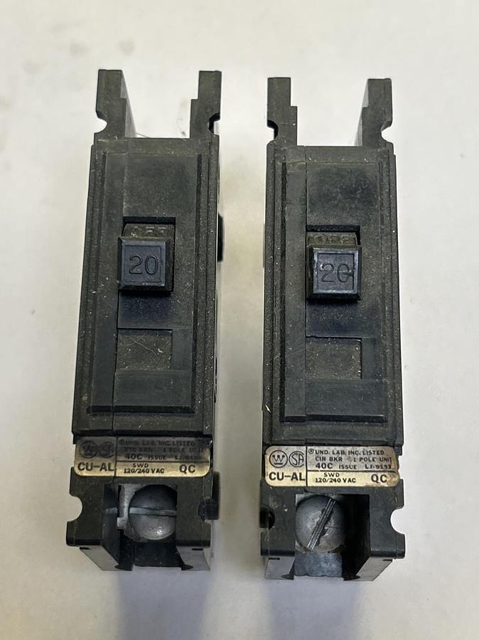 Used WESTINGHOUSE,QC120,CIRCUIT BREAKER 20A 120/240V 1P LOT OF 2