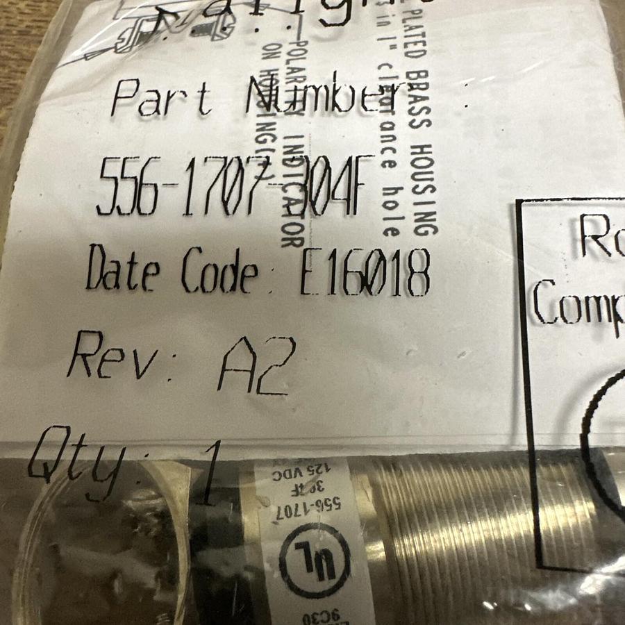 Used Dialight,556-1707-304F,Panel Mount Indicator LED Light Amber