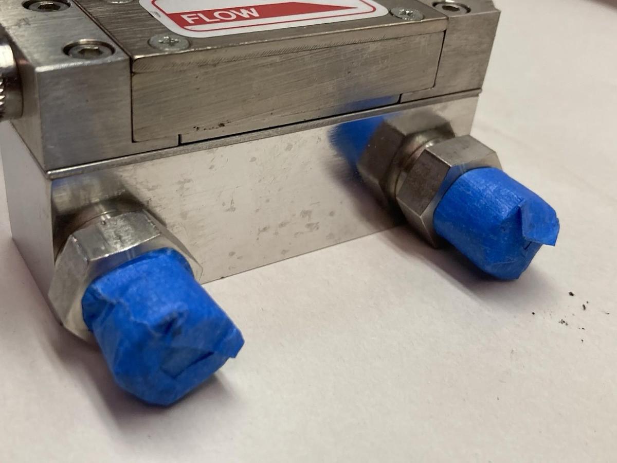 Used Sierra,Model 830-H-2-V1,Series 830 Mass Flowmeter Range 0-5VDC