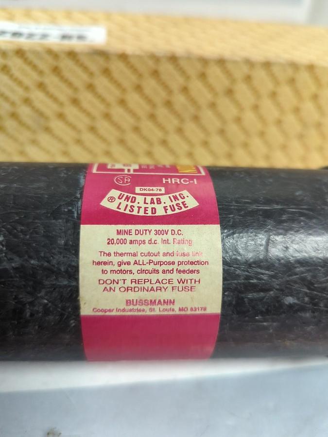 COOPER BUSSMANN,FRS-R-250,FUSETRON 250 AMP FUSE NOS