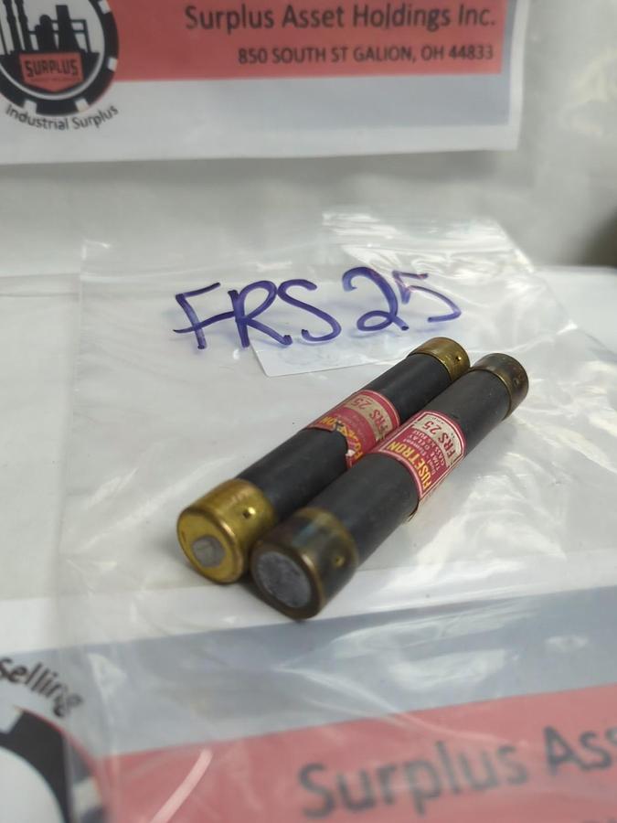 Used COOPER BUSSMANN,FRS-25,FUSETRON 25 AMP FUSE LOT OF 2 PRE-OWNED