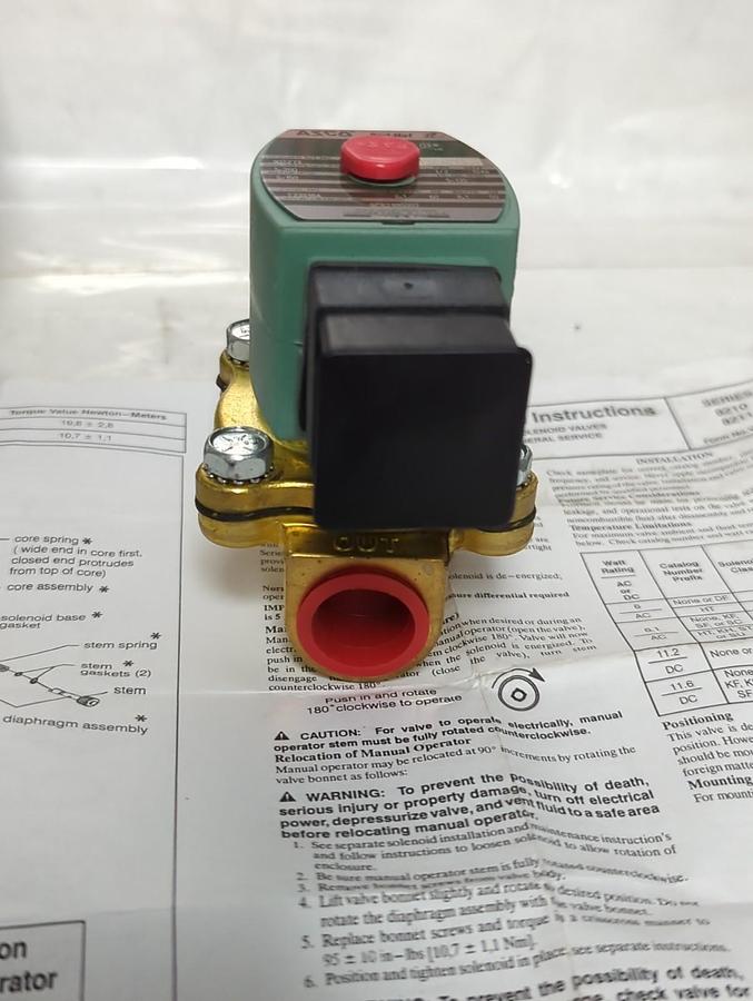 ASCO,SC8210G002,2-WAY SOLENOID VALVE 1/2 INCH 120/60-110/50 NOS