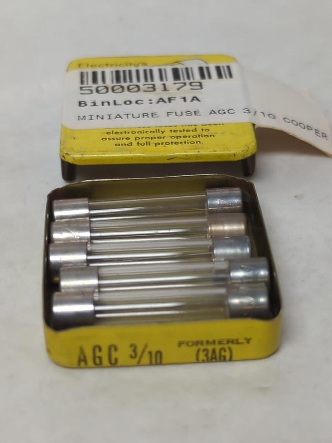 COOPER BUSSMANN,AGC-3/10,FAST ACTING 3/10 AMP FUSE PACK OF 5 NOS