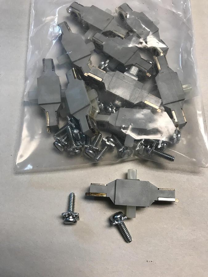 Allen Bradley,700-C2,Front Deck Contact Cartridge Lot 0f 10 NOS No Bag