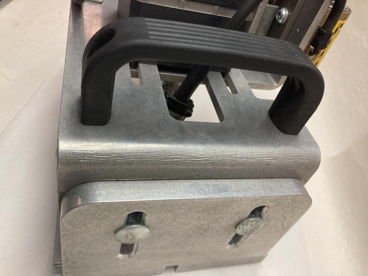 Used CBSArcSafe,RSA-29,Remote Switch Actuator Stroke 1 RSO-IIID