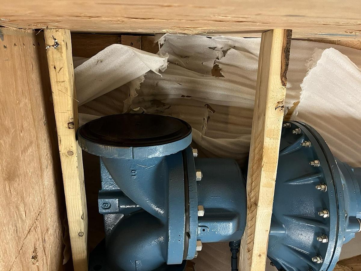 Used ITT Powell,3031FC8GGXX,Globe Valve 16 Class 300 6" Pipe Size 3031 Trim 8