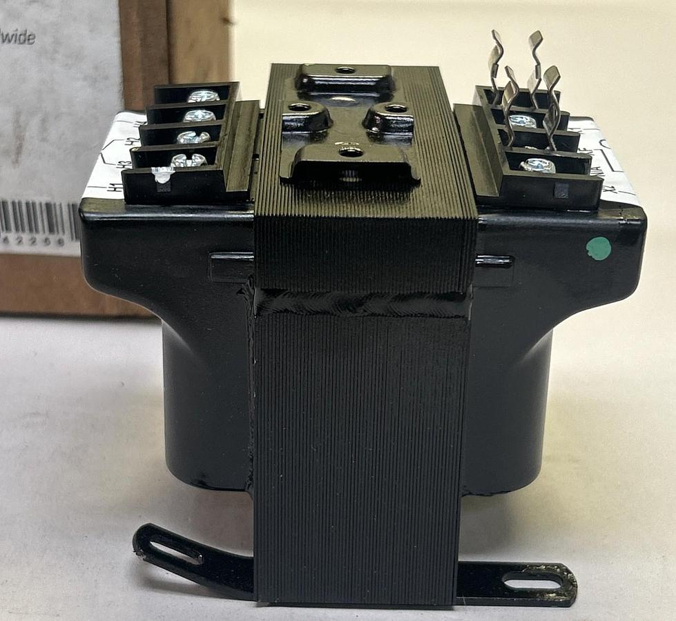 EATON,C0150E2A,INDUSTRIAL CONTROL TRANSFORMER 150VA 230X460V PRI 115V SEC NOS