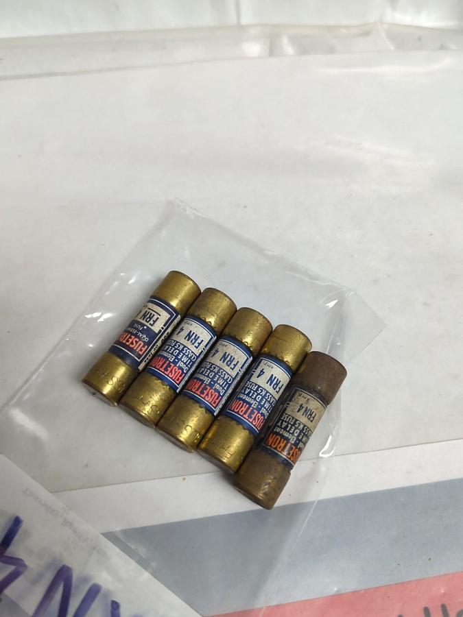 Used COOPER BUSSMANN,FRN-4,FUSETRON 4 AMP FUSE LOT OF 5 PRE-OWNED